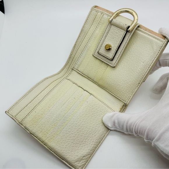 Authentic Gucci monogram wallet - Picture 6 of 10
